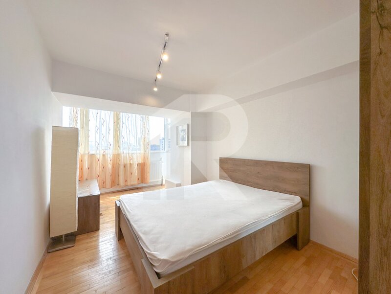 Alba Iulia Rond, apartament cu 3 camere de inchiriat, pretabil firma